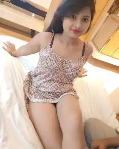 Call Girls in Maharajganj